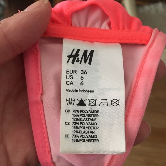 Corail bikini top with V cut strap - Picture 4 of 4